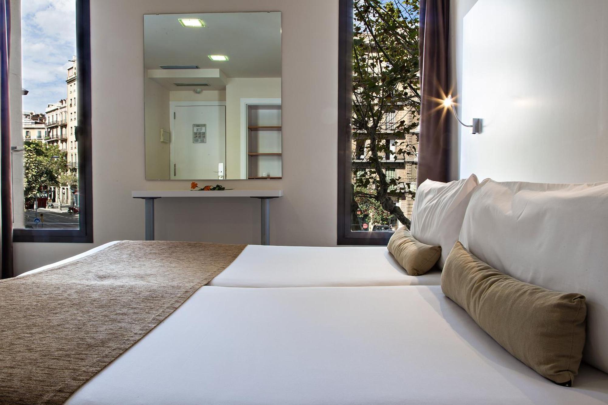 Bcn Urbaness Hotels Del Comte Barcelona Luaran gambar