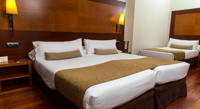Bcn Urbaness Hotels Del Comte Barcelona Luaran gambar