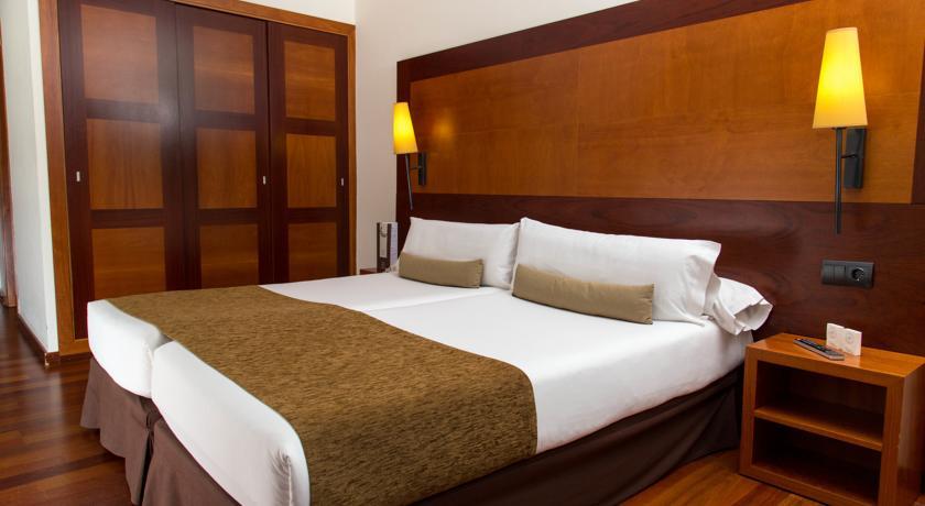 Bcn Urbaness Hotels Del Comte Barcelona Luaran gambar